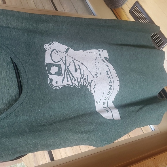 Next Level Green Wisconsin Graphic Workboot Sz. XXL Tank - Picture 2 of 9